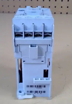 Allen-Bradley 100-C09Z*10 Series A Contactor 4E-6