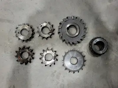 16" x 21" Lathe w/ Tooling & Accessories