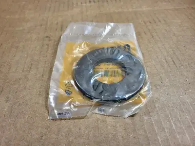 NEW CATERPILLAR 106-1017