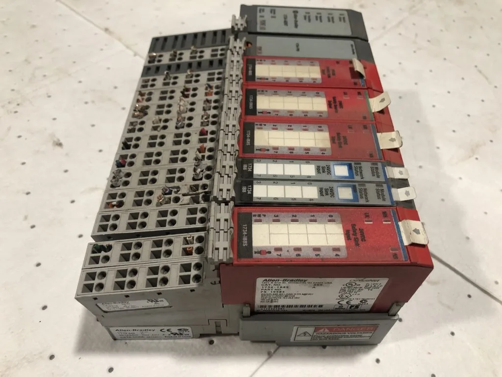 Allen Bradley 1734-AENT Point I/O 1734-FPO 3-1734-IB8S 1-1734-OB8S 2-1734-IB8
