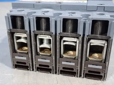 USED SIEMENS 3VA10634ED460AA0