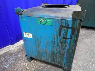 Clawson Tank  345 Gal  Tank
