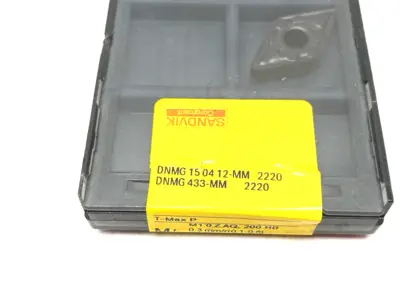 USED SANDVIK COROMANT T-MAX® P TURNING INSERT DNMG 15 04 12-MM 2220