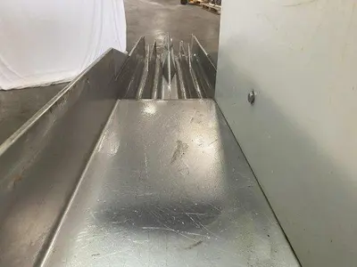 Commercial 4-Lane Shaker Conveyor