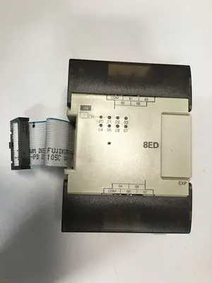 USED OMRON CPM1A-8ED