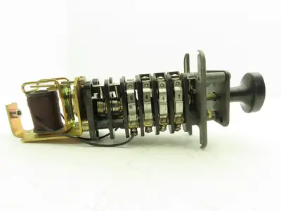 General Electric 12HEA61A224X2 Auxiliary Lockout Relay 125V DC