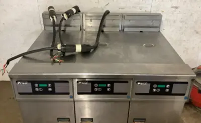 152-0799 Pitco SE14-S 3 Bank Fryer-Missing Filtration Parts