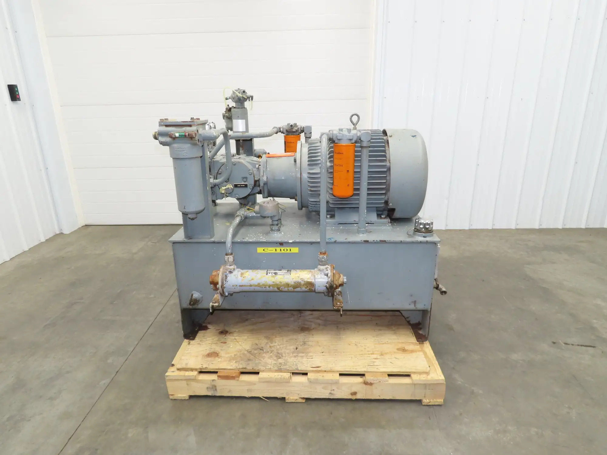 Sauer Danfoss 90R100 Hydraulic Piston Pump Unit 60 Gal 87 GPM 6000 PSI 40 Hp