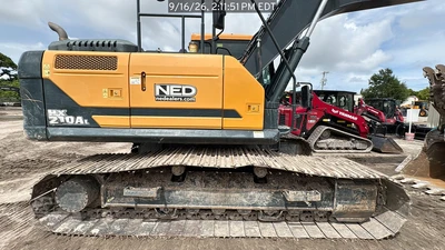 Used 2024 HYUNDAI HX210AL Excavators North Carolina US | National Equipment Dealers #1422291