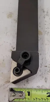 USED AJ ROD MTJNL 16-5D TOOL HOLDER
