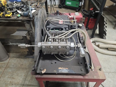 2010 OMAX MAXIEM 1530 Waterjet Cutters | Asset Exchange Corporation (20)