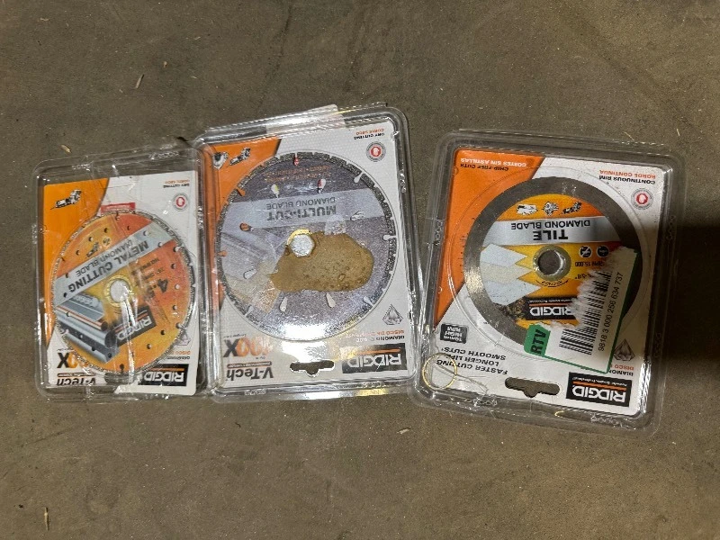 Lot of assorted Rigid Blades various models and conditions customer returns see pictures