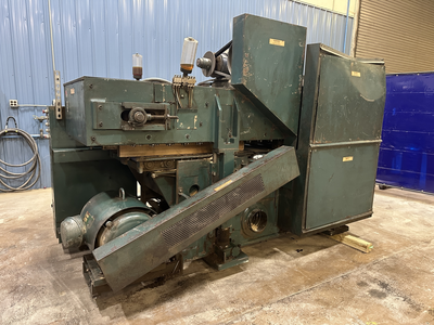 USED OLIVER 2072