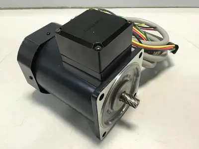 USED ORIENTAL MOTOR 5IK90GU-STF