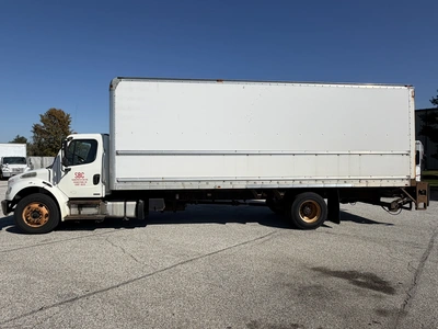Used 2012 FREIGHTLINER BUSINESS CLASS M2 26' BOX TRUCK Box trucks Ohio US | Miedema Asset Management Group #1709389