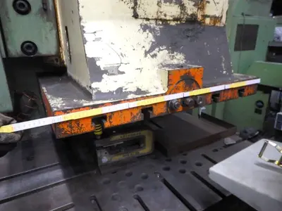 USED LVD 200 TON
