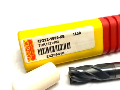 USED SANDVIK COROMANT COROMILL® PLURA SOLID CARBIDE END MILL 26259618