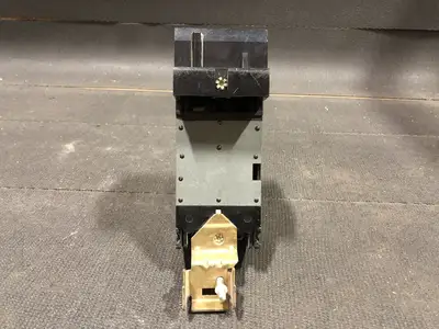 USED SQUARE D FA26040AB