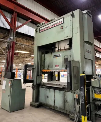 Used 1995 CLEARING NIAGARA CLEARING NIAGARA SE2-300-84-48-UH PRESS Straight Side Presses Tennessee US | Alma Machinery #1271716