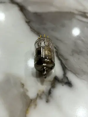 NEW SYLVANIA GB-5726 ELECTRONIC TUBE