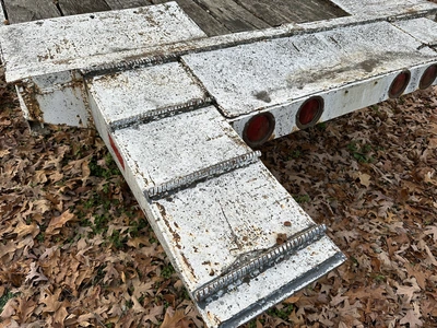 Used 1991 RATLIFF WELDING 12 TON TILTBACK Tiltbed Trailers Kentucky US | Proxy Equipment #1384925
