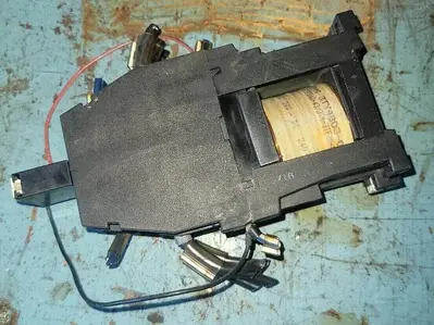 USED SIEMENS 3TF4022-0B 3TF022 2S+20/2N0+2NC