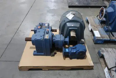3 PALLETS OF ASSORTED GEAR REDUCERS