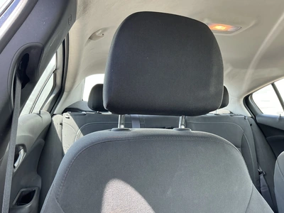 USED 2017 CHEVROLET CRUZE
