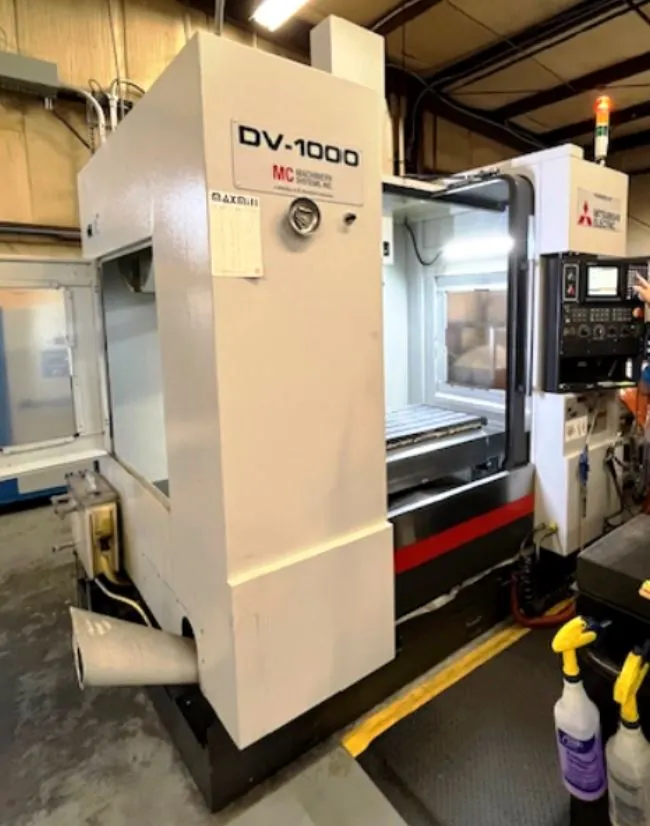 Mitsubishi DV-1000 CNC Vertical
Machining Center