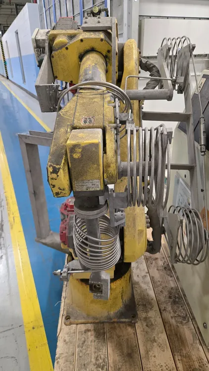 Used 2004 FANUC M-16IB/20 + R-J3IB Robots Michigan US | iGAM Industrial Marketplace #45656