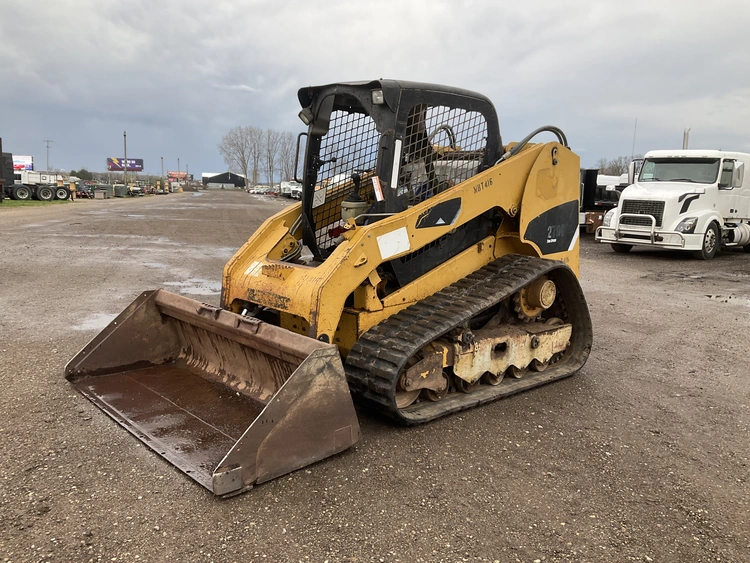 Used 2009 CATERPILLAR 279C Compact Track Loaders Michigan US | Miedema Asset Management Group #1183486