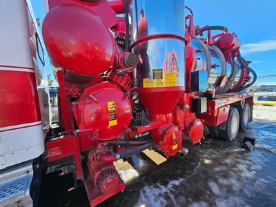 2001 Presvac Systems PowerVac 5300 DOT - Liquid Vac | American Contractors Equipment Supply (2)