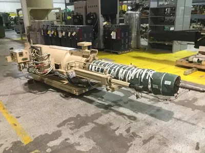 USED ENGEL ES 4400/750 / IU 90MM