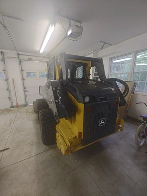 Used 2022 JOHN DEERE WE67Y-250/5000 Skid Loaders Illinois US | Alan Ross Machinery #1497021