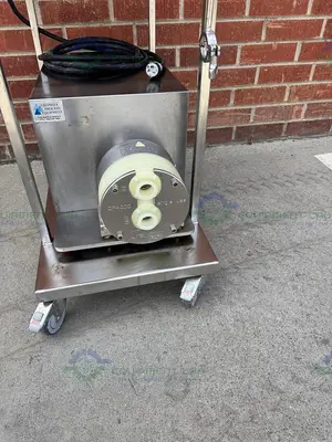 Used TRIANGLE PROCESS QUATTROFLOW Q4400SU 4-PISTON DIAPHRAGM PUMP W/ 3 HP MOTOR Diaphragm Pumps California US | Equipment Lab #1399316