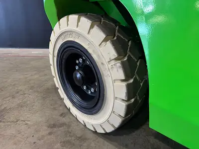 Used 2026 Viper FB30 4-Wheel Sit down Electric Counterbalance Forklifts New York US | United Lift #1446668