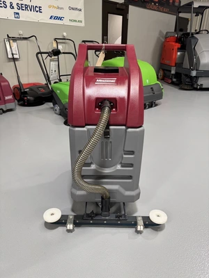 Minuteman Tsunami T16W Wet Dry Vacuum DEMO