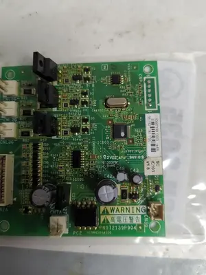 Used SCHNEIDER ELECTRIC PN072139P904 Power Converters - Battery Chargers Ohio US | Surplus Asset Holdings #1237060