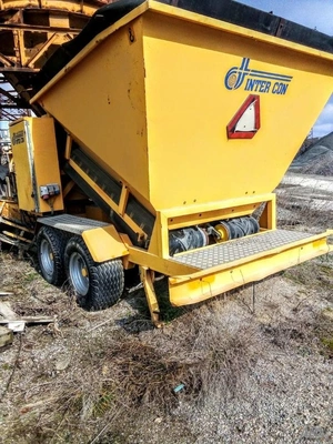 INTER CON Mobile Mixer, in very good working condition, very slightely used