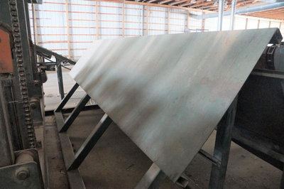 Automated Lumber Handling Tilt Hoist and Material Handling for Planer or Rip Line