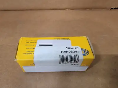 NEW 2014 HELLA 8GS 007 949-101