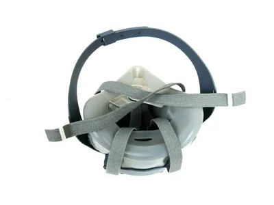 NEW CASE OF 10EA 3M 7501/37081 HALF FACEPIECE RESPIRATOR SMALL