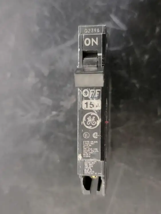 Used GENERAL ELECTRIC THQP115 Switchgears British Columbia CA | Lenmark #242965