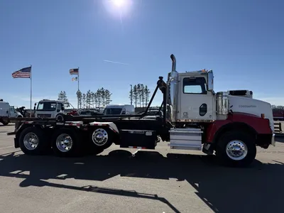 Used 2016 WESTERN STAR W4900SB GALBREATH Rolloff Trucks Minnesota US | Carco Truck & Equipment #1514197
