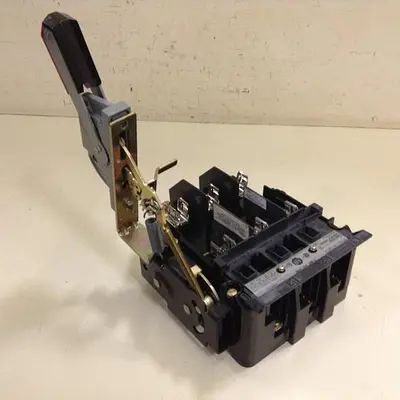 USED ALLEN BRADLEY 1494V-DS30 SER A
