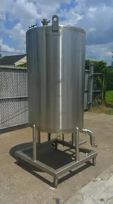 SPC9353  Tank 300 gallon vertical tank, 316 SS, slope