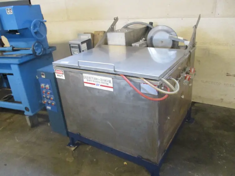 Used BOWDEN _UNKNOWN_ Parts Washers | TNT Industrial #399657