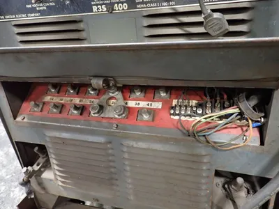 Used LINCOLN ELECTRIC IDEALARC R35400 Welding Machinery (Other) Ohio US | HGR 24 #900525