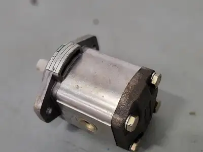 USED SALAMI 2PZ16D-R82S2