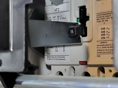 USED EATON SVX002A1-5A4N1
